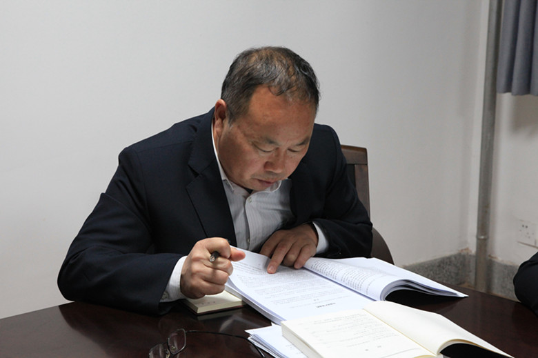 李红星发言_副本.jpg